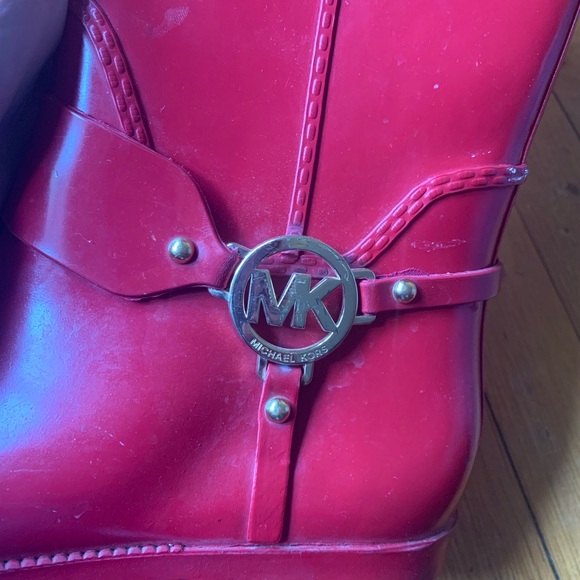 Michael Kors Rain Boots - Picture 5 of 10